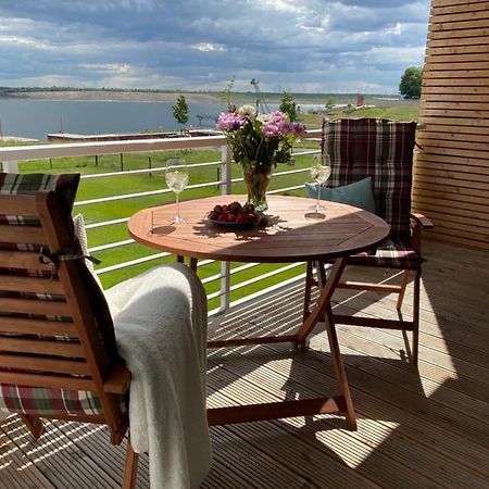Modernes Apartment Am Hafen Mit Seeblick غروسريشن المظهر الخارجي الصورة